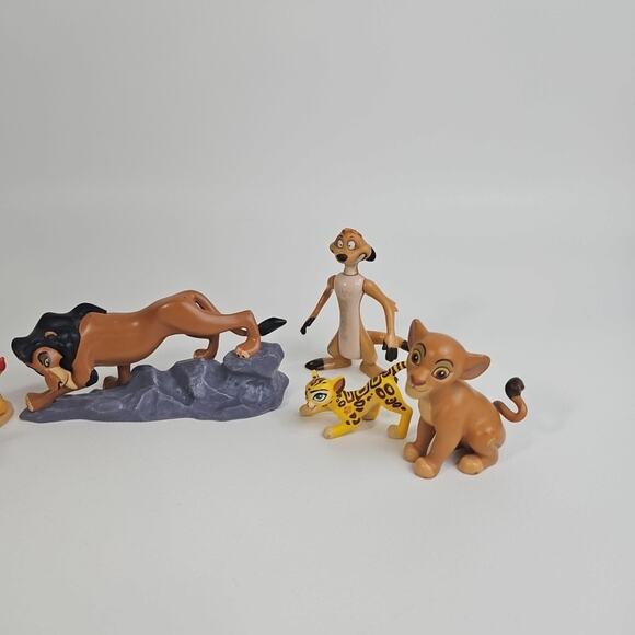 Vintage Mixed Lot of 6 Disney's The Lion King PVC Action Figures - Picture 3 of 5